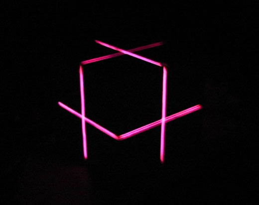 companion_cube_sub_lights.jpg